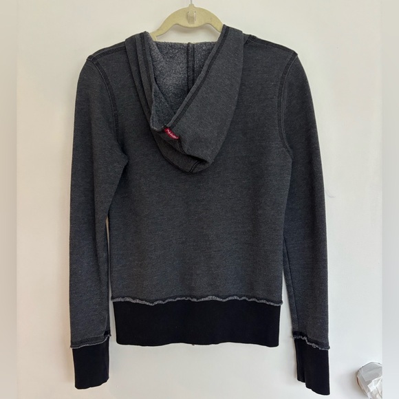 HARD TAIL Vintage Hoodie, Distressed Detailing, Size S, Excellent Condition - Picture 10 of 15